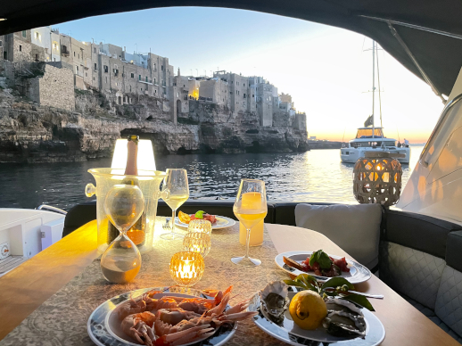 villa_experiences_immagine_esperienza_experience_dinner_on_board_2