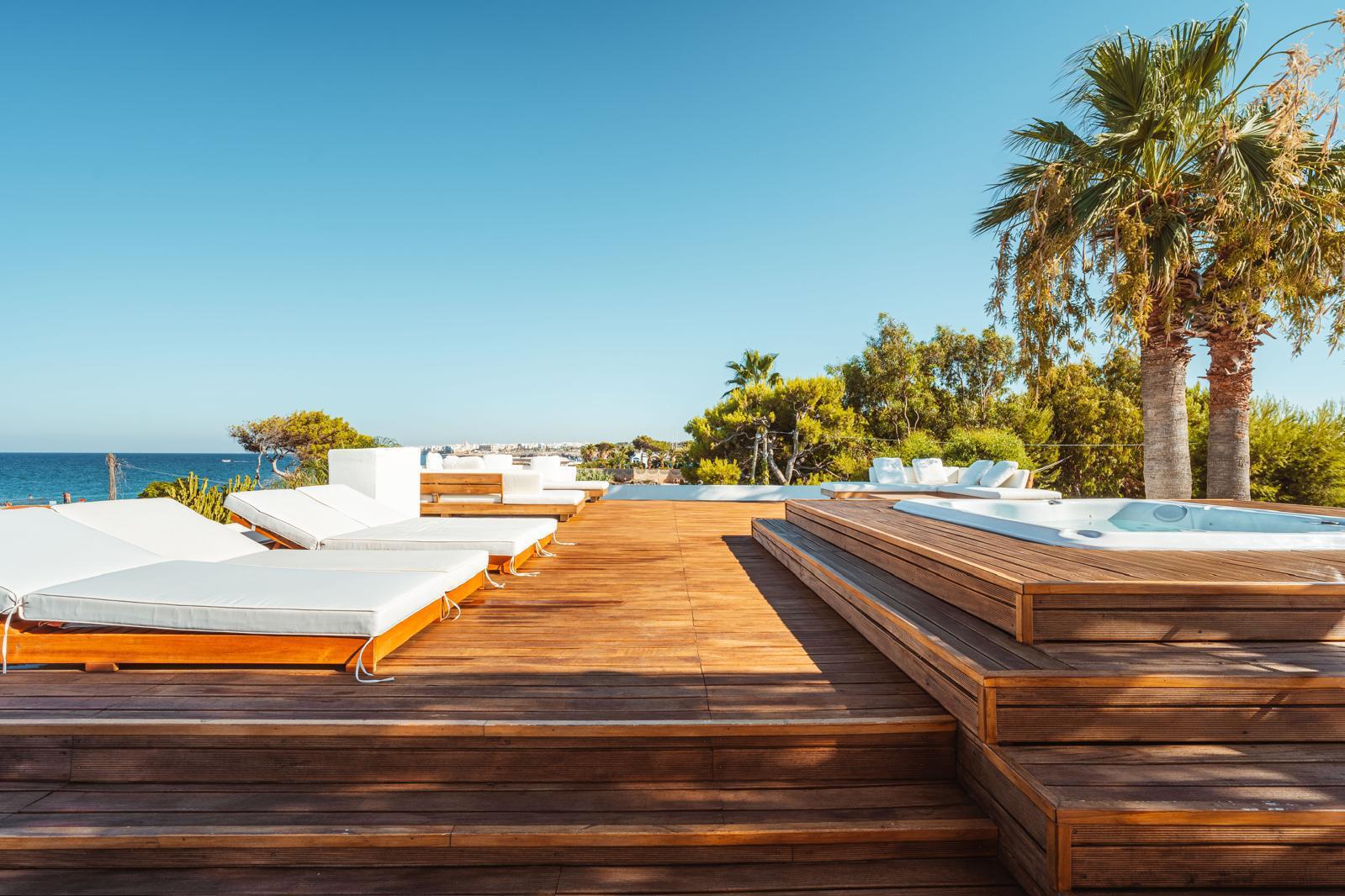 WhatsApp Image 2025-03-22 at 15.56.20 (4)