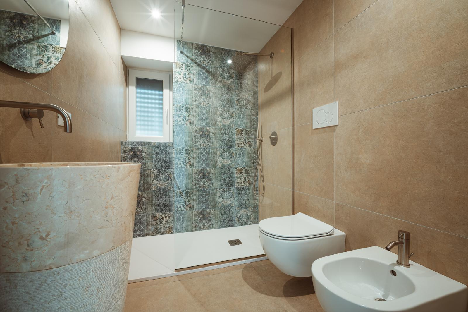 WhatsApp Image 2025-03-22 at 15.56.25 (1)